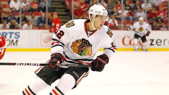 Chicago Blackhawks owner Rocky Wirtz apologizes for response to Kyle Beach talk