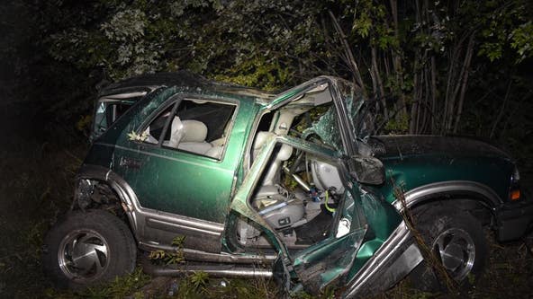 INCREDIBLE: Good Samaritan rescues man trapped on train tracks seconds before train roars through