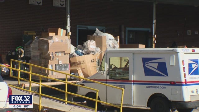 Federal lawmakers in Chicago hold hearing on mail delivery woes