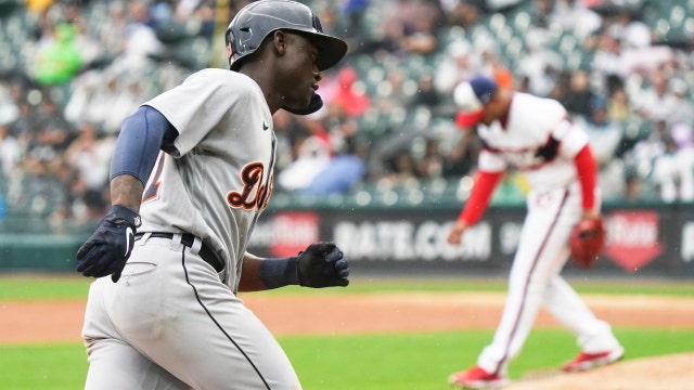 Tigers beat playoff-bound White Sox 5-2