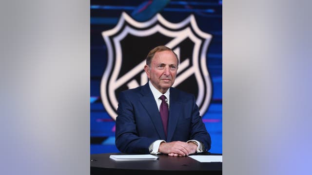 NHL Commissioner meets with Kyle Beach, offers league's help