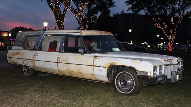 Popular Halloween display moves from Bensenville home to downtown area for all to enjoy