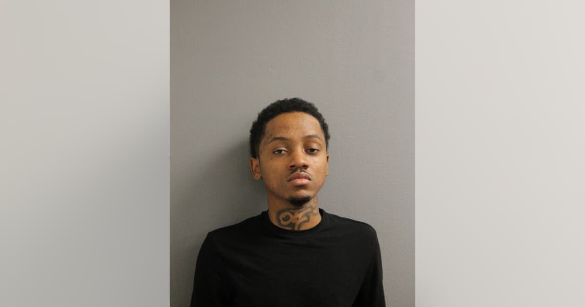 Chicago man charged with attempted murder after shooting woman in foot ...