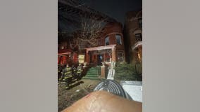 3 injured in Bronzeville house fire