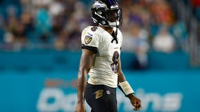 Ravens QB Lamar Jackson to miss Sunday's game vs. Bears; Tyler Huntley to make first career start