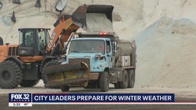 Chicago city leaders announce preparations for winter weather