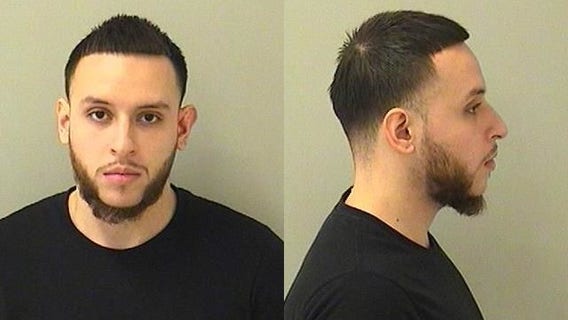 Chicago man pleads guilty to possessing more than 900 grams of heroin