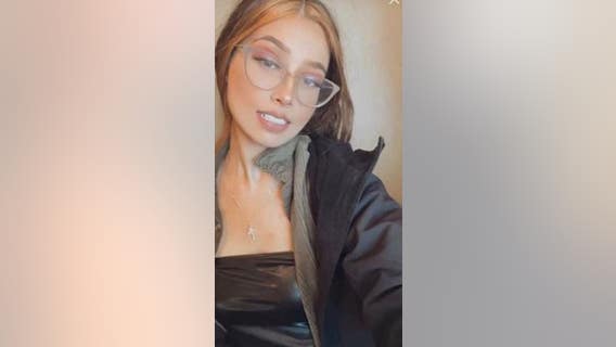 Chicago police searching for missing 15-year-old Izebella Deleon, who was last seen Friday morning