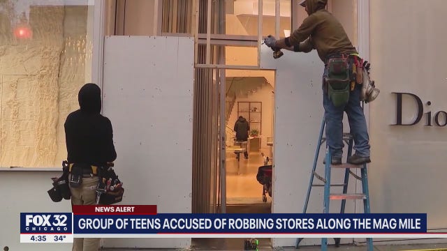 Chicago police warn of teenagers robbing high-end stores on Mag Mile