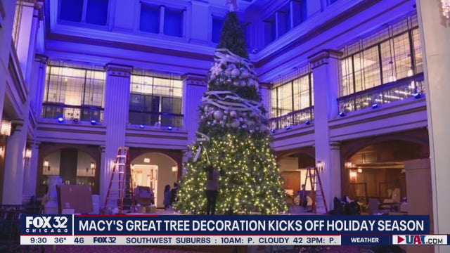 Macy's on State Street putting the finishing touches on Christmas tree, reopening 'Santaland'