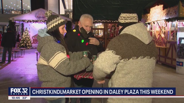 Holiday tradition: Christkindlmarket opens in Daley Plaza on Friday