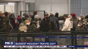 Busiest holiday travel day sparks long lines at Chicago airports