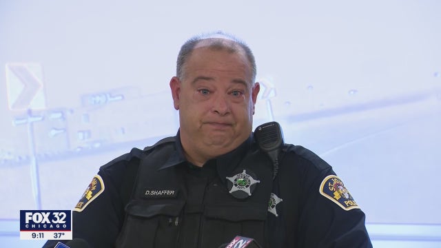 St. John, Indiana police officer risks own life to save 2 kids, mother who drove into retention pond