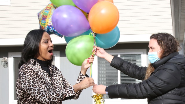 Aurora woman randomly selected as finalist in $1 million lottery drawing