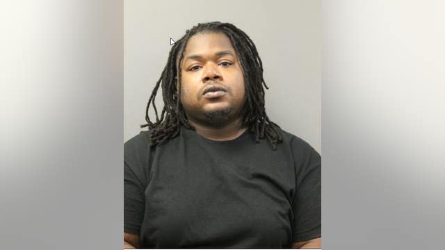 Boy, 11, among two shot in leg on Christmas Eve in Jefferson Park