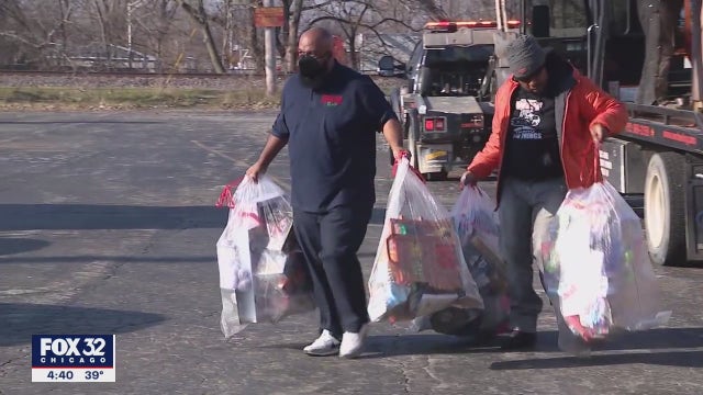 6,000 toys donated to Operation Cover Chicago for needy families