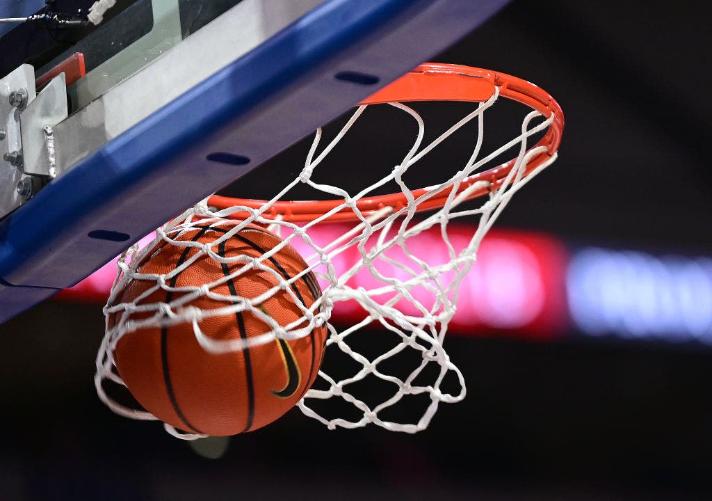 Bill Donovan, father of Chicago Bulls coach and star for Boston College, dies at 85