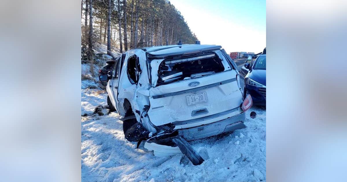 Driver crashes into Illinois State Police squad car as trooper helps ...