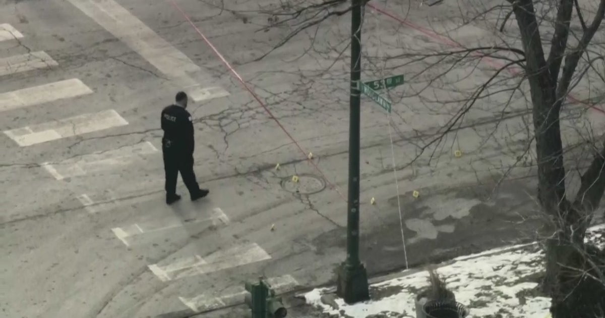 Gunman critically wounded in shootout with University of Chicago police ...