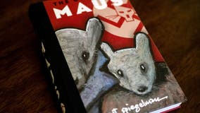 Tennessee school district bans Holocaust graphic novel 'Maus' over 'inappropriate language'