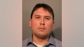 Chicago substitute teacher charged with groping himself in class