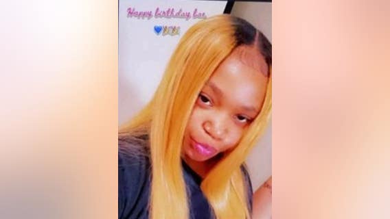 Chicago police looking for missing teenager