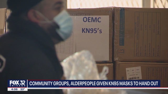 Chicago community groups, aldermen given KN95 masks to handout to residents