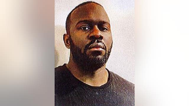 Off-duty Chicago cop opened fire in Blue Island bowling alley during drunken fight over restroom: prosecutors