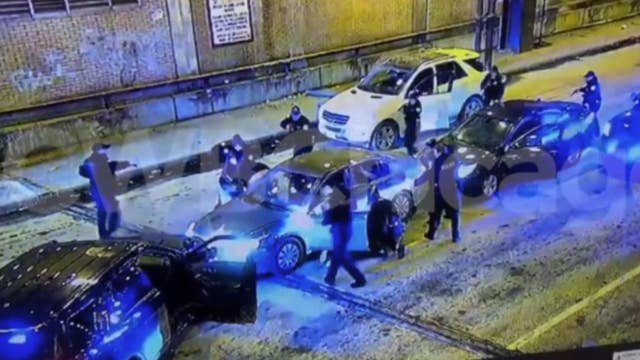 Lower Wacker police shooting: Video shows exchange of gunfire between Chicago cops, suspect in Loop
