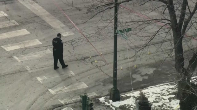 Gunman critically wounded in shootout with University of Chicago police officer: CFD