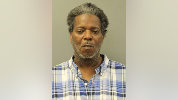 Chicago man charged with carjacking 79-year-old woman in Logan Square
