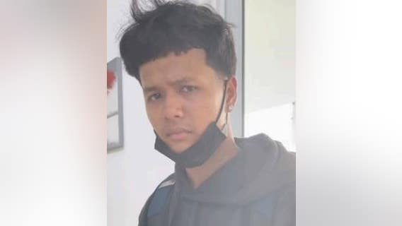 Missing Person Sam Toem: Teenager from Florida vanishes while visiting Chicago