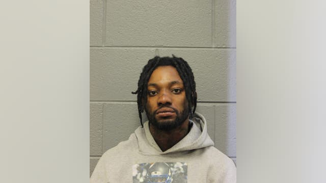 Calumet City man charged with robbing Gold Coast retail store