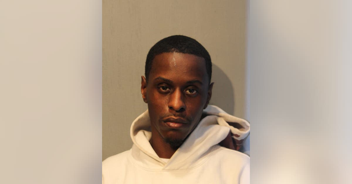 Chicago man arrested in Dolton after armed carjacking | FOX 32 Chicago