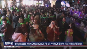 Bars and restaurants in Chicago packed as people celebrate St. Patrick's Day early