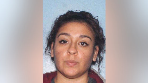 Arizona woman arrested for allegedly stabbing her mother while the victim was driving