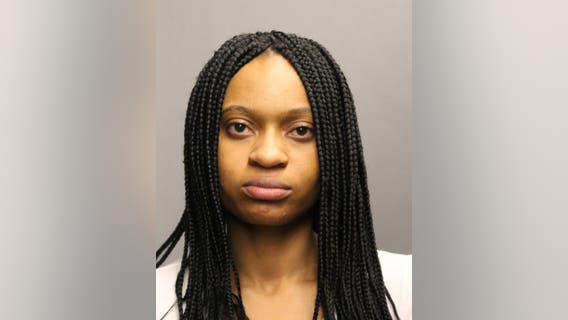 Chicago woman charged with shooting man in front of children