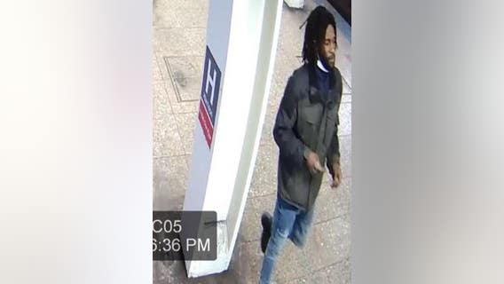 Man wanted for punching Red Line rider in the face during attempted robbery