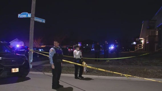 Man killed, Crest Hill officer seriously wounded in police-involved shooting: officials