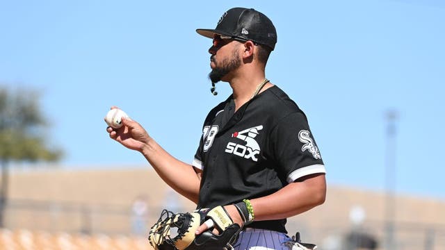 Chicago White Sox look for more after early playoff exits