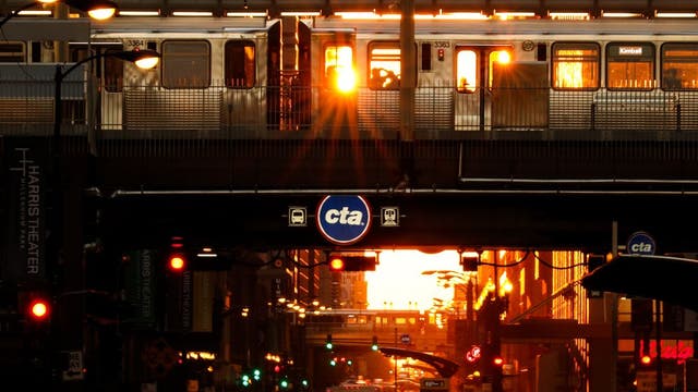 Would permanent Daylight Saving Time be good for Chicago?