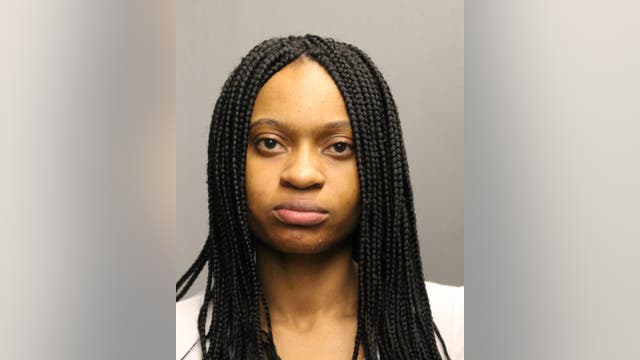 Chicago woman charged with shooting man in front of children