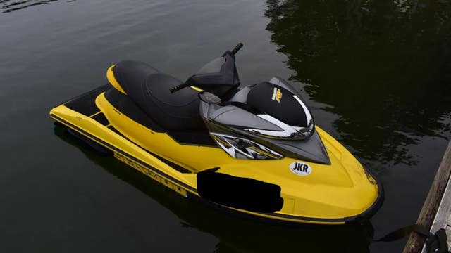 Boater who fatally shot jet skier he tried to rescue had no choice, slain man's pal says