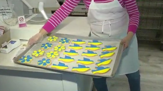Chicago bakery donating half of cookie sales to Ukraine: 'We have to step up'