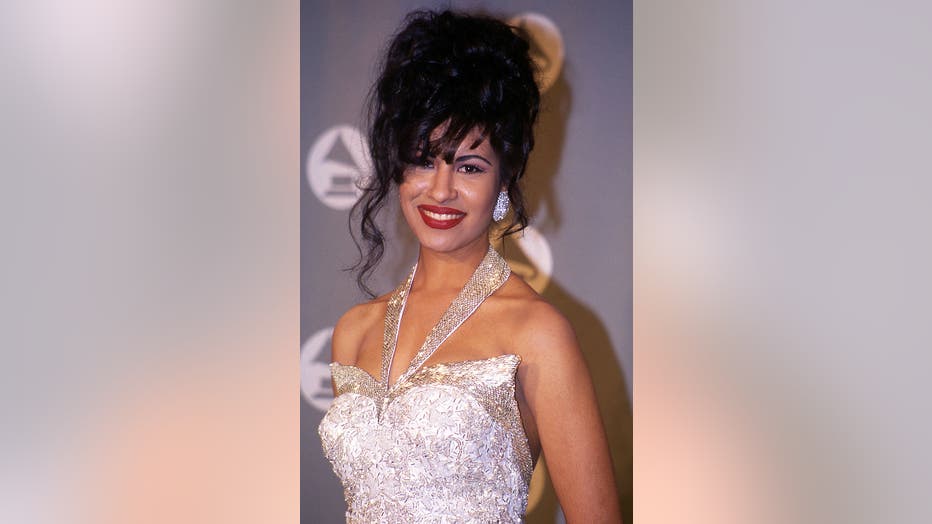 GettyImages-Selena-Quintanilla.jpg