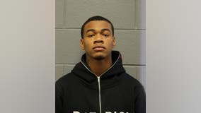 Man charged with shooting at Chicago police in East Garfield Park