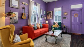 You can stay at this 'Friends' themed Airbnb in Tampa, and the attention to detail is amazing