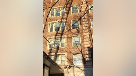 Woman dies after unattended cooking catches fire in Lincoln Park