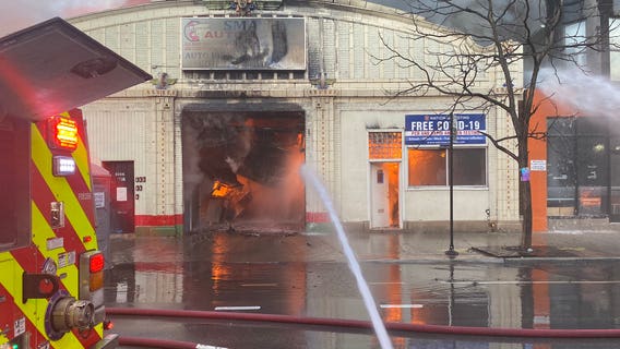 1 injured after fire erupts on Chicago's North Side: CFD