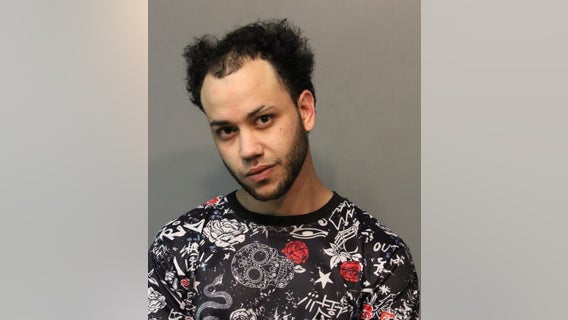 Chicago Ridge man struck victim in head while trying to carjack him in Oak Lawn: police